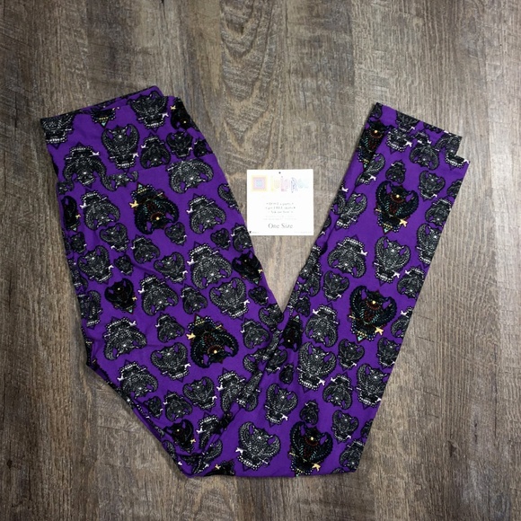 LuLaRoe Pants - NWT Lularoe One Size leggings griffins with key LuLaRoe Pants - NWT Lularoe One Size leggings griffins with key